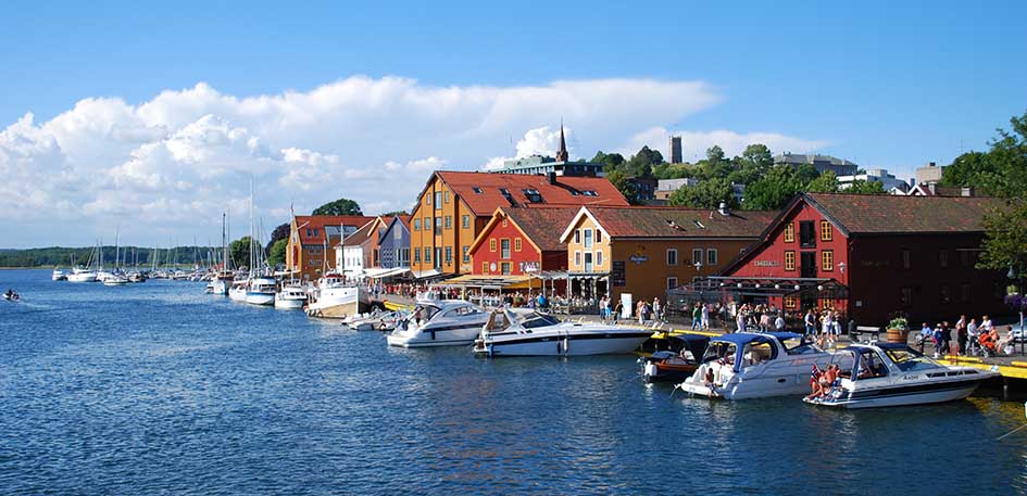 Tønsberg - navegar en Noruega 